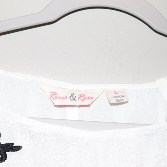 River & Rose Black and White Hi Low Top Size L - Picture 2 of 5